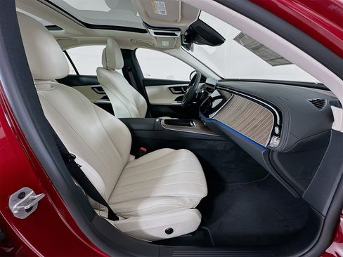 New 2026 Mercedes-Benz E 350 Sedan image 31