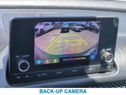 Used 2025 Honda HR-V Sport image 18