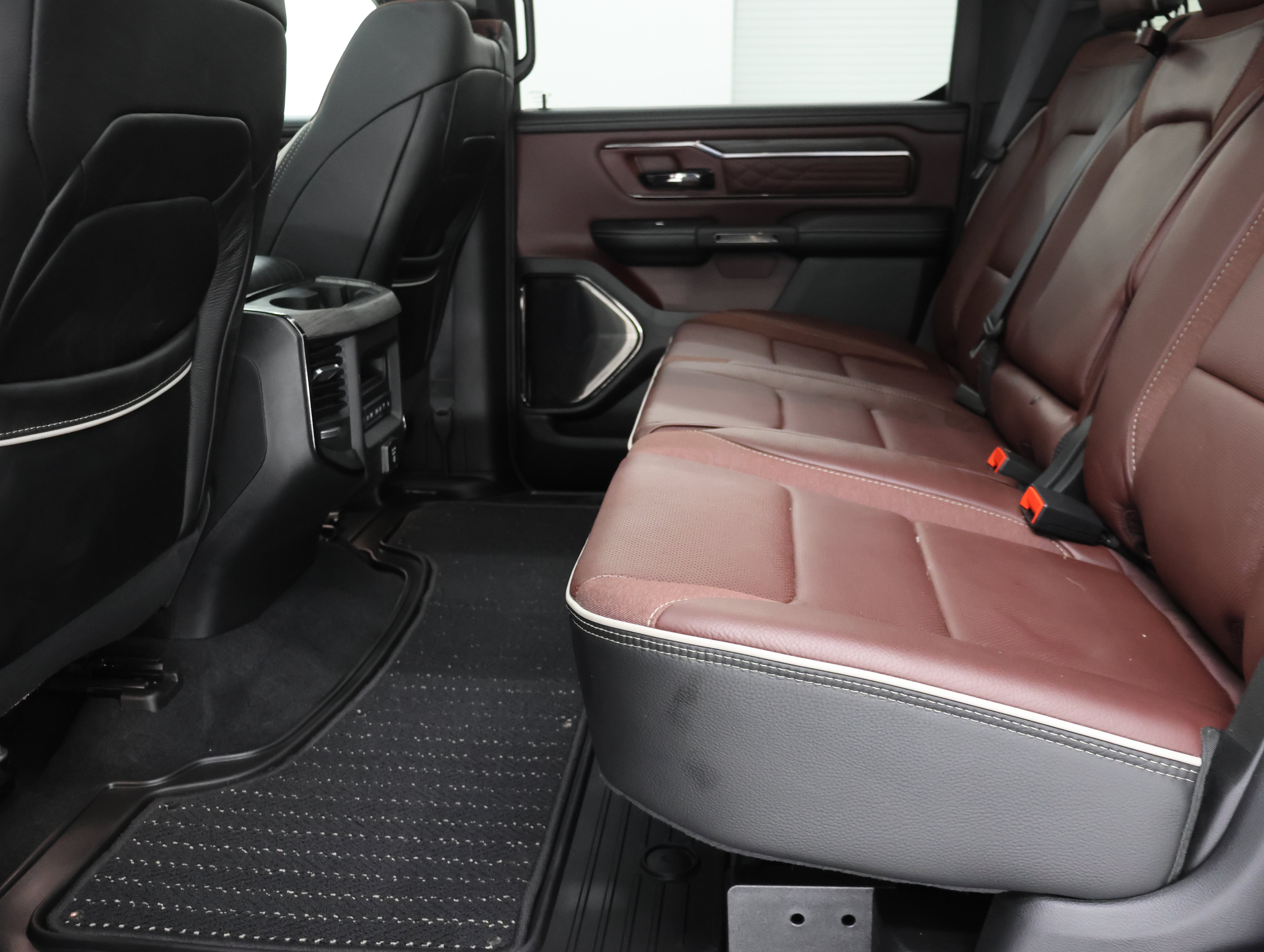 Used 2026 RAM 1500 Limited AWD/4WD image 38