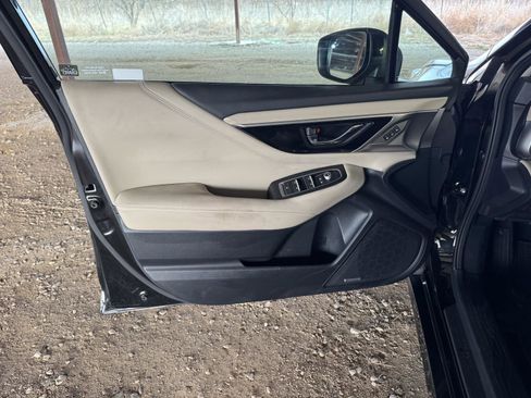 Used 2022 Subaru Legacy Limited image 22