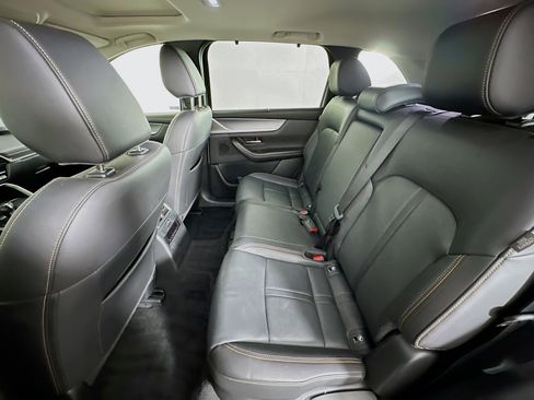 Used 2024 MAZDA CX-90 3.3 Turbo w/ Preferred Plus image 30