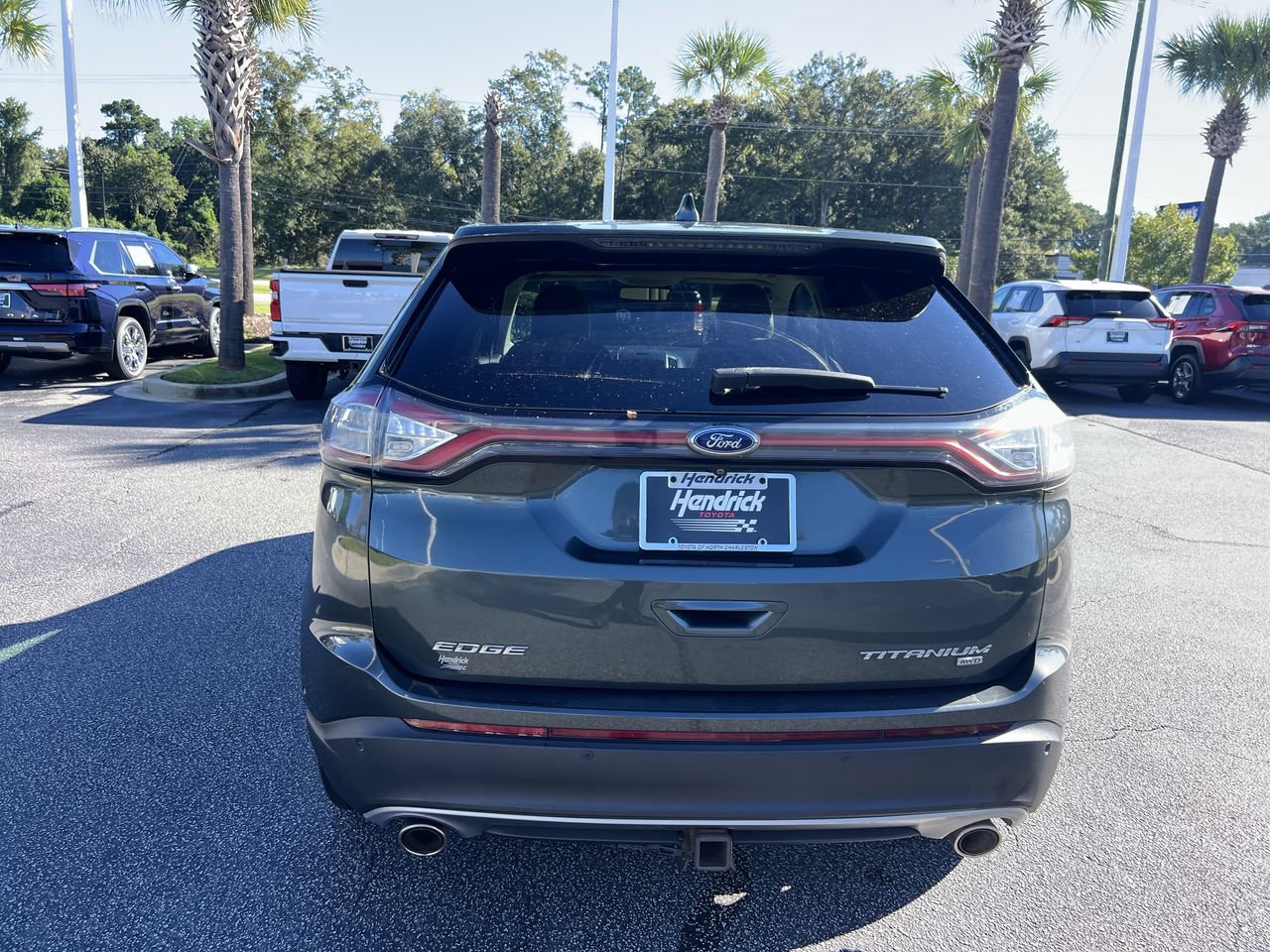 Used 2015 Ford Edge Titanium w/ Equipment Group 302A AWD/4WD image 9