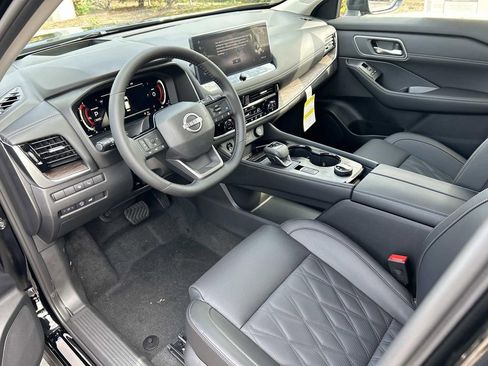 New 2026 Nissan Rogue Platinum w/ Platinum Premium Package AWD/4WD image 14