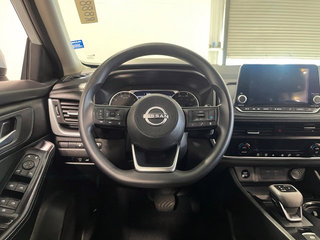 Used 2024 Nissan Rogue SV AWD/4WD image 22