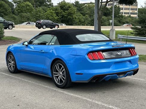 Used 2017 Ford Mustang Premium RWD image 32