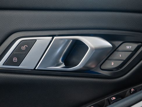 Used 2023 BMW 330i xDrive Sedan w/ M Sport Package image 47