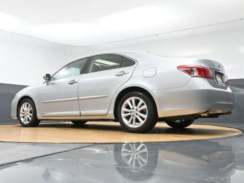 Used 2011 Lexus ES 350 FWD image 52