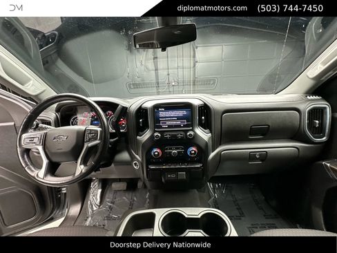 Used 2021 Chevrolet Silverado 1500 RST image 25