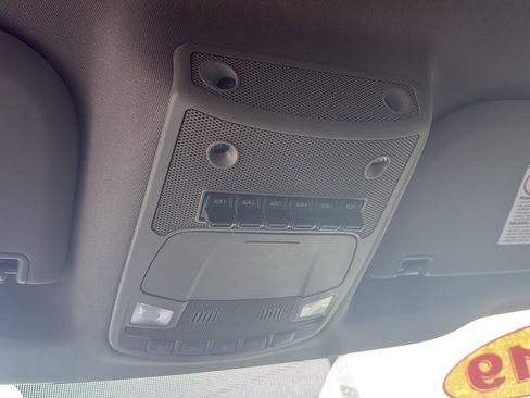 Used 2019 Ford F250 XL w/ Power Equipment Group AWD/4WD image 16