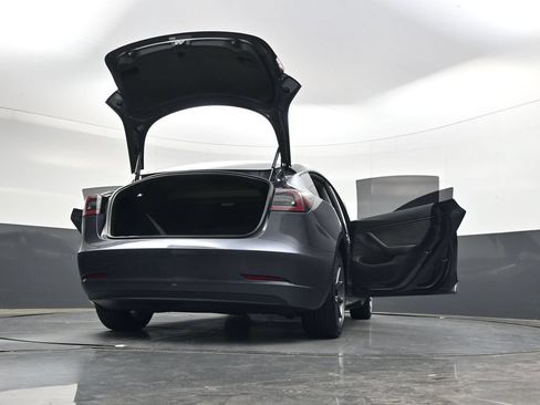 Used 2019 Tesla Model 3 Standard Range Plus RWD image 42