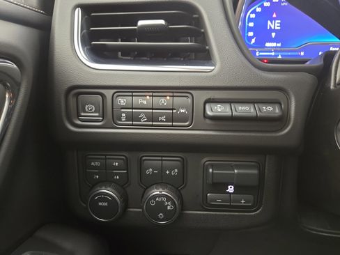 Certified 2023 Chevrolet Tahoe Premier w/ Advanced Technology Package image 31