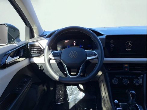 New 2025 Volkswagen Taos S AWD/4WD image 21