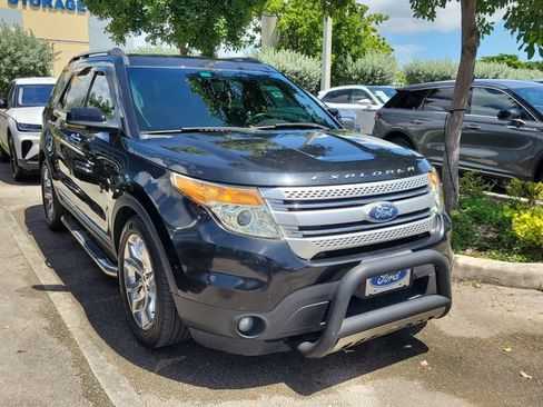 Used 2011 Ford Explorer XLT w/ 202A Rapid Spec Order Code FWD image 3