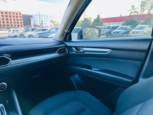 Used 2019 MAZDA CX-5 Sport AWD/4WD image 16