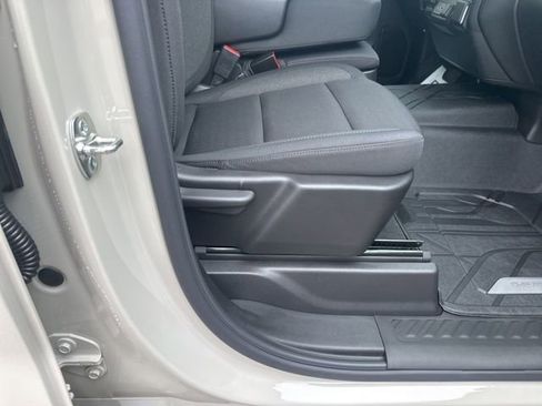 New 2026 Chevrolet Silverado 1500 Custom w/ Turbomax Blackout Package image 32