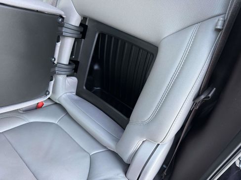 Used 2021 GMC Sierra 1500 SLT w/ SLT Premium Plus Package image 28