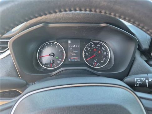 Used 2022 Toyota RAV4 XLE w/ Convenience Package AWD/4WD image 11