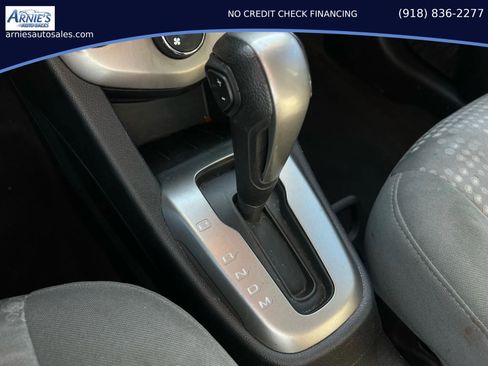 Used 2013 Chevrolet Sonic LS FWD image 11