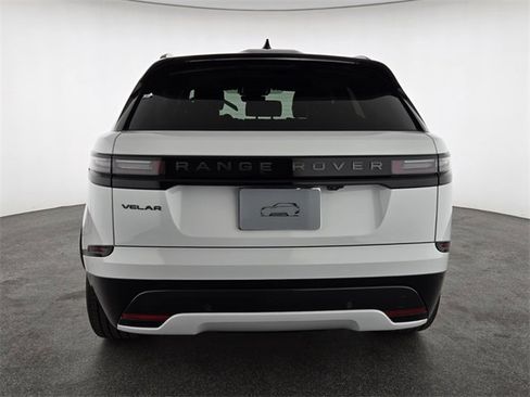 New 2026 Land Rover Range Rover Velar Dynamic SE image 7