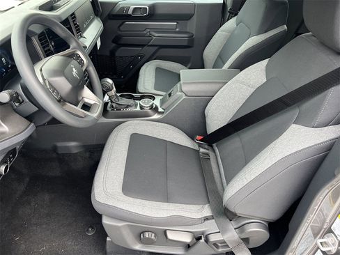 New 2025 Ford Bronco 2-Door image 17