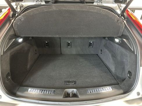 Used 2023 Cadillac XT4 Premium Luxury image 25