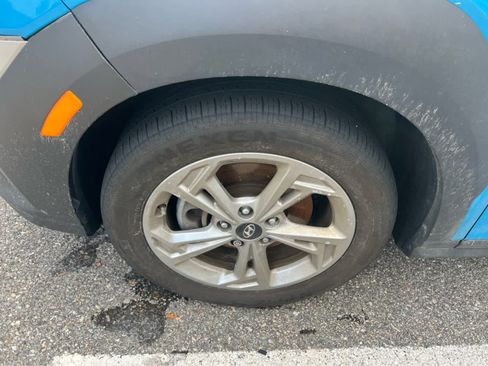 Used 2023 Hyundai Kona SEL w/ Cargo Package image 12