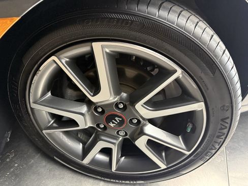 Used 2020 Kia Soul GT-Line Turbo FWD image 30