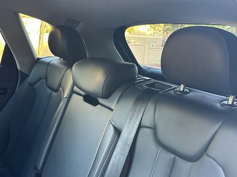 Used 2019 Audi Q5 Prestige w/ Prestige Package image 15