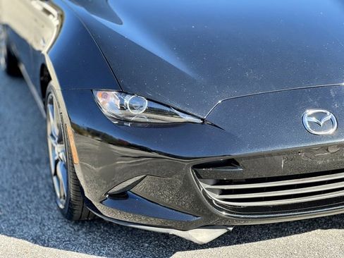 Used 2018 MAZDA MX-5 Miata Grand Touring image 5