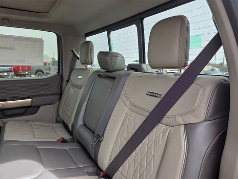 New 2026 Ford F350 Platinum w/ Platinum Plus Package image 20