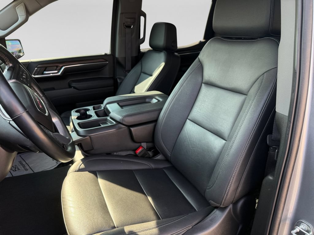 Used 2023 GMC Sierra 1500 SLT AWD/4WD image 16