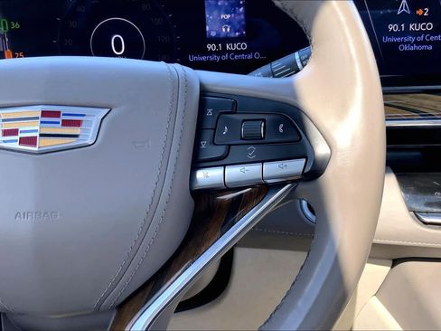 Used 2022 Cadillac Escalade Premium Luxury Platinum image 25