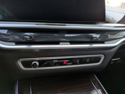 Certified 2024 BMW X5 xDrive40i w/ Premium Package image 19