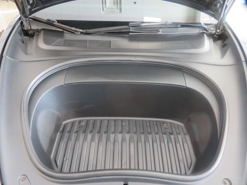 Used 2024 Tesla Model 3 Long Range RWD image 62