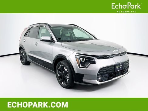 Used 2023 Kia Niro Wind FWD image 1