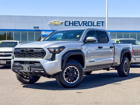 Used 2026 Toyota Tacoma TRD Off-Road w/ TRD Off Road Upgrade Package image 1