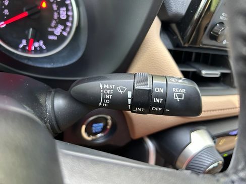 Certified 2022 Toyota RAV4 XLE Premium FWD image 22