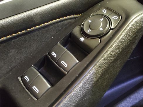 Used 2019 Chevrolet Traverse LT w/ LT Premium Package FWD image 27