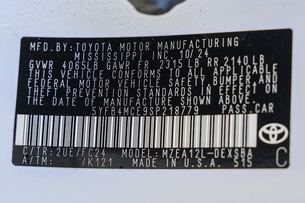Used 2025 Toyota Corolla FX w/ Convenience Package FWD image 33