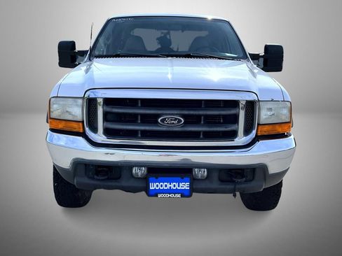 Used 2001 Ford F250 Lariat AWD/4WD image 2