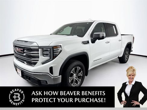 Used 2025 GMC Sierra 1500 SLT AWD/4WD image 1