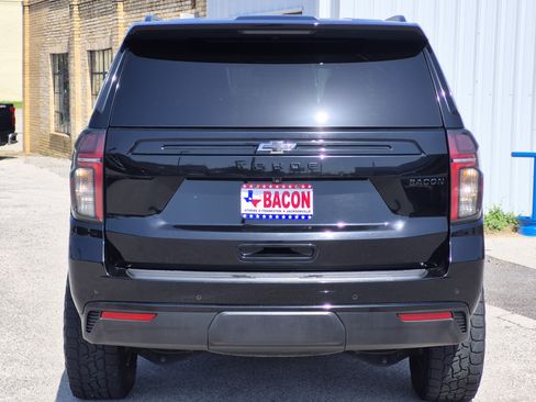 Used 2023 Chevrolet Tahoe Z71 AWD/4WD image 5