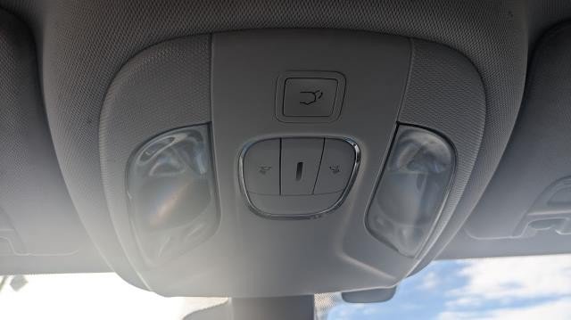 Used 2019 Jeep Compass Trailhawk w/ Leather Interior Group AWD/4WD image 13