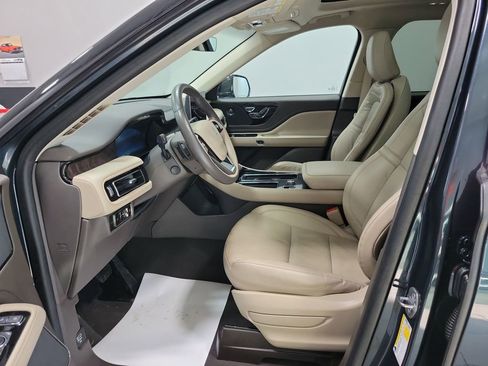 Used 2024 Lincoln Aviator Reserve w/ Elements Package Plus image 34