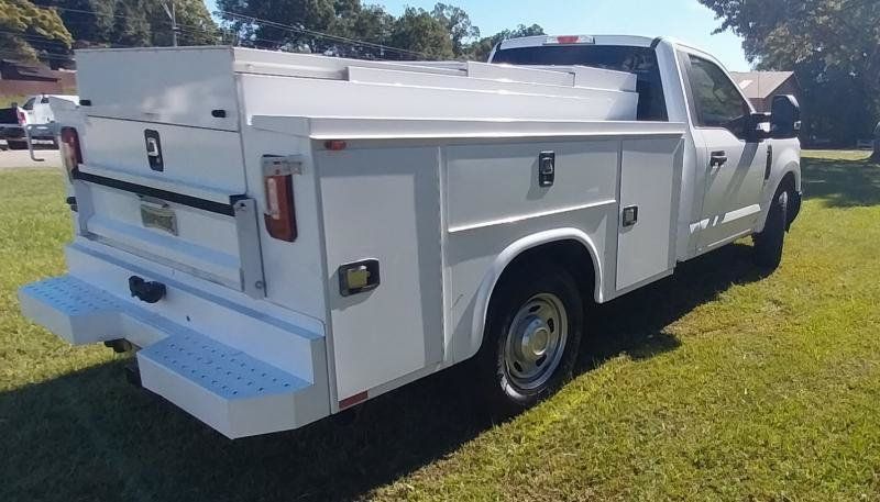 Used 2018 Ford F250 XL w/ Power Equipment Group RWD image 5