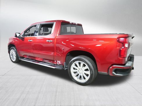 Used 2022 Chevrolet Silverado 1500 High Country w/ Technology Package image 5