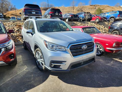 Used 2022 Subaru Ascent Limited w/ Technology Package image 11