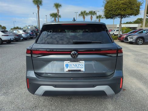 New 2026 Volkswagen Tiguan S image 6