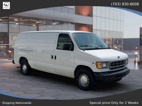 Used 1999 Ford E-150 and Econoline 150 RWD image 2
