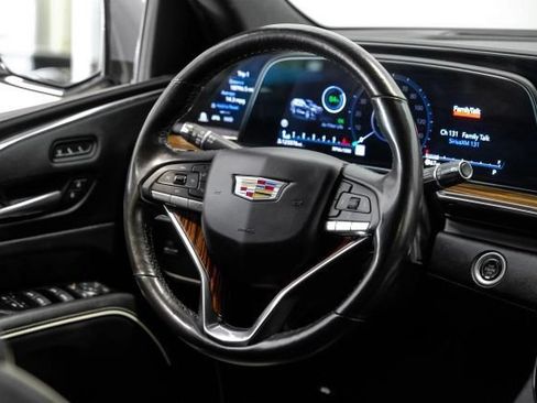 Used 2021 Cadillac Escalade ESV Premium Luxury AWD/4WD image 20